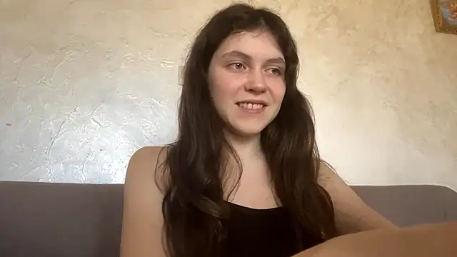 ClarencePoggio online show from March 18, 6:16 am