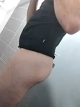 sexy8993 online show from May 17, 9:38 am
