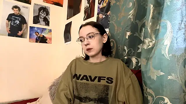 Snapshot of ChasidySynan chatting on March 17, 2:42 pm ChasidySynan online show from March 17, 2:42 pm