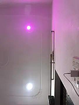 Snapshot of Itz_ishu chatting on March 20, 1:32 am Itz ishu online show from March 20, 1:32 am