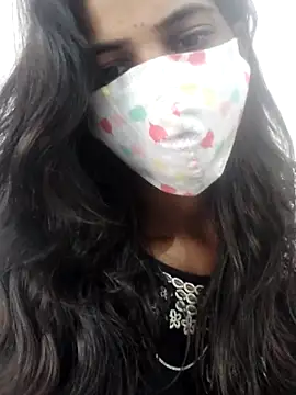 Snapshot of Itz_ishu chatting on March 22, 9:23 am Itz ishu online show from March 22, 9:23 am