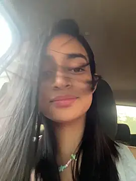 Snapshot of leilani_X chatting on March 20, 11:26 am leilani X online show from March 20, 11:26 am