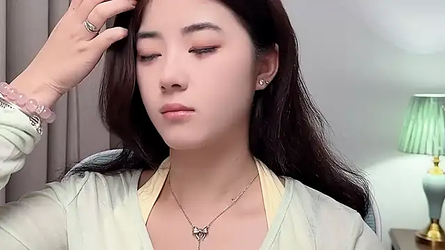 Nicole20266 online show from March 15, 2:17 am