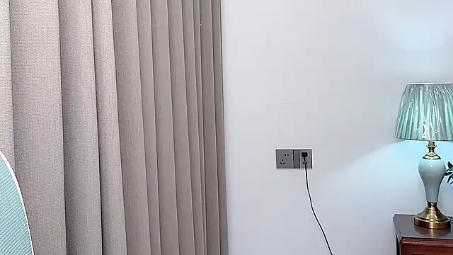 Nicole20266 online show from April 1, 2:01 am