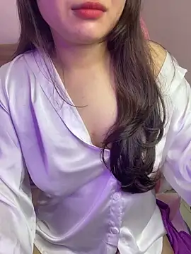 Snapshot of Meow_sexygirl chatting on May 24, 2:49 am Meow sexygirl online show from May 24, 2:49 am