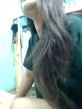 Snapshot of NayraG chatting on March 16, 6:45 pm NayraG online show from March 16, 6:45 pm