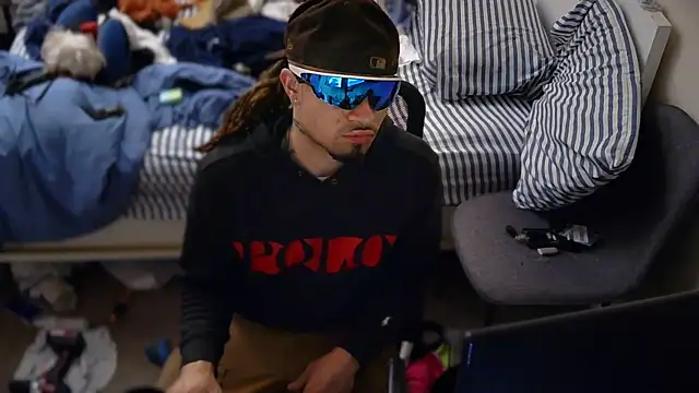 Snapshot of thxbxbydjxc chatting on March 26, 3:23 am thxbxbydjxc online show from March 26, 3:23 am