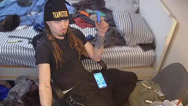 Snapshot of thxbxbydjxc chatting on April 4, 10:07 pm thxbxbydjxc online show from April 4, 10:07 pm