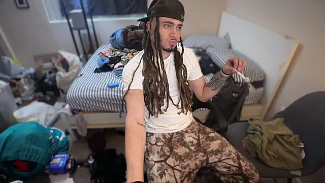 Snapshot of thxbxbydjxc chatting on April 5, 11:35 pm thxbxbydjxc online show from April 5, 11:35 pm