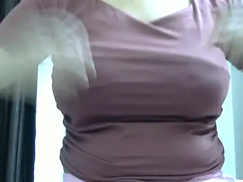 JANVI 06 online show from May 7, 5:40 pm