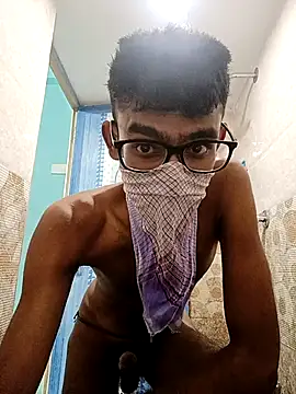 manikanda64 online show from March 23, 5:28 pm