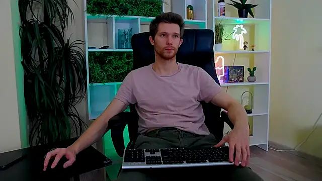 Eddie Baker online show from March 12, 11:00 pm