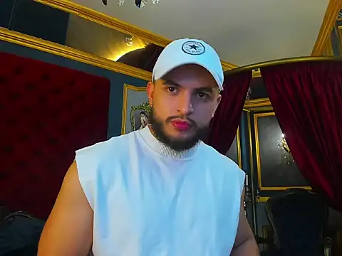 Salvatore moretti online show from March 27, 11:21 am