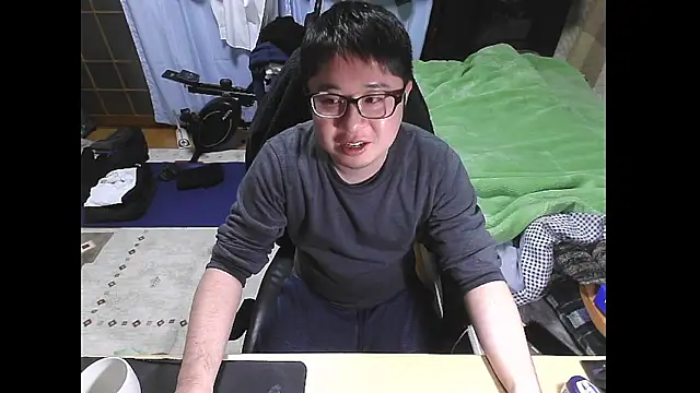 hide39 online show from March 17, 3:04 pm