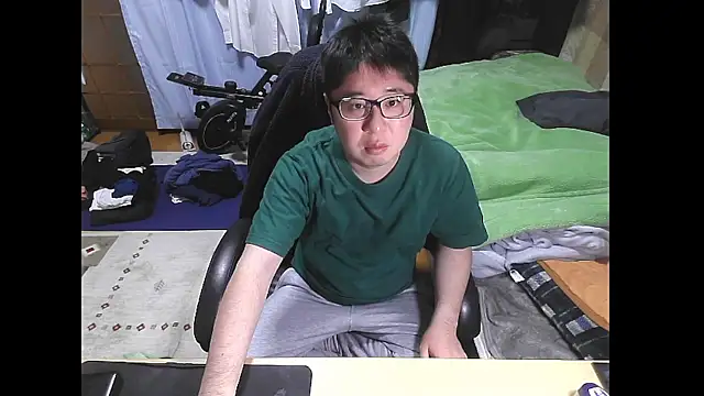 hide39 online show from March 18, 2:20 pm