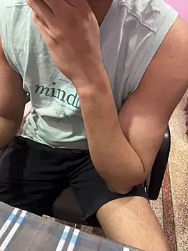 Snapshot of shubhfuckmw chatting on March 26, 5:51 pm shubhfuckmw online show from March 26, 5:51 pm