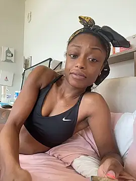 Princessssbby online show from May 10, 2:33 pm