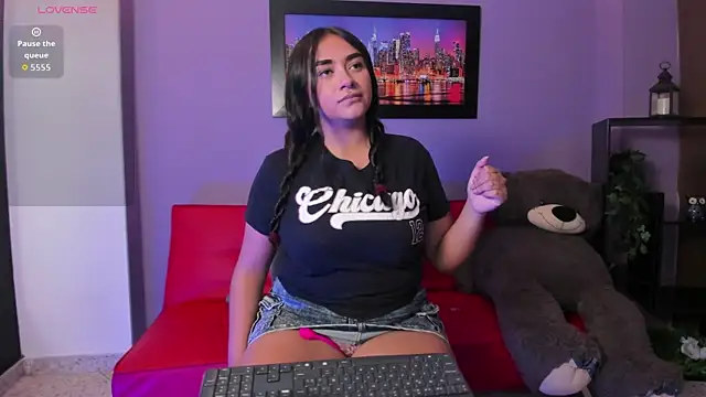 Lucyy tits online show from June 11, 1:09 pm