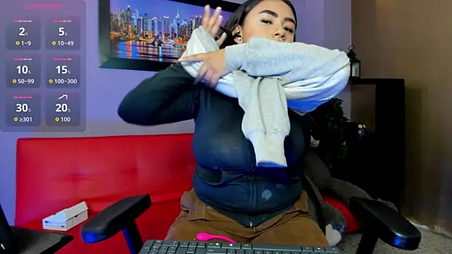 Lucyy tits online show from June 26, 12:09 pm