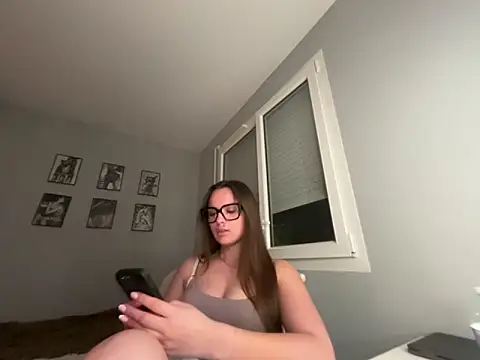 lilix6 online show from April 8, 8:53 pm