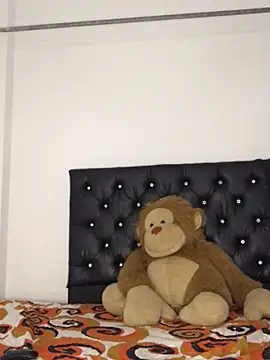 Snapshot of alaana_greey chatting on March 18, 7:22 am alaana greey online show from March 18, 7:22 am