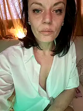 Snapshot of bellad0nna chatting on March 10, 1:38 pm bellad0nna online show from March 10, 1:38 pm