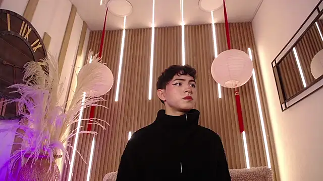 Snapshot of Cristopher_Wild chatting on March 27, 5:56 pm Cristopher Wild online show from March 27, 5:56 pm