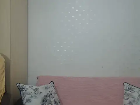 Snapshot of BlondEagleMuscle chatting on March 19, 9:35 am BlondEagleMuscle online show from March 19, 9:35 am