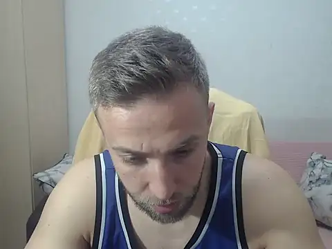 Snapshot of BlondEagleMuscle chatting on March 28, 7:57 pm BlondEagleMuscle online show from March 28, 7:57 pm