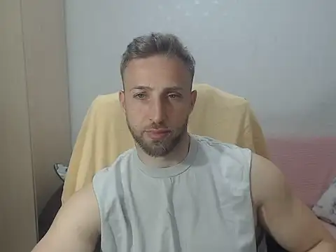 BlondEagleMuscle online show from May 21, 5:53 pm