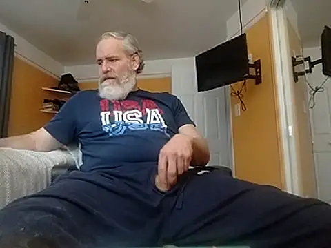 Snapshot of 32666damon chatting on March 11, 4:46 pm 32666damon online show from March 11, 4:46 pm