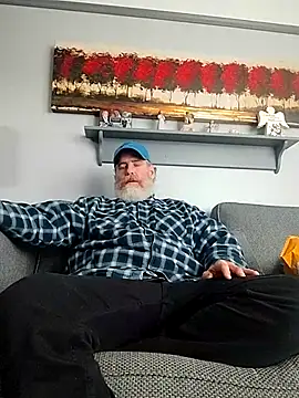 Snapshot of 32666damon chatting on March 22, 4:32 pm 32666damon online show from March 22, 4:32 pm