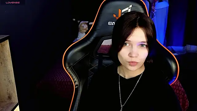 Snapshot of GG_Viper chatting on March 20, 8:35 pm GG Viper online show from March 20, 8:35 pm