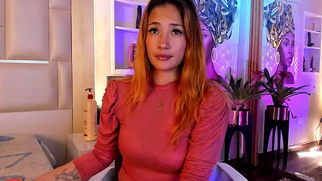Snapshot of ZoeTaylorl chatting on April 18, 11:03 am ZoeTaylorl online show from April 18, 11:03 am