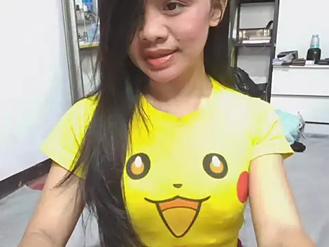 YunaBigCock online show from July 1, 11:23 am