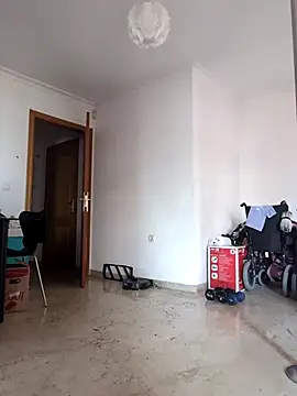 Snapshot of ManuelaX chatting on October 10, 9:19 am ManuelaX online show from October 10, 9:19 am