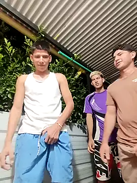 3hornys-straights online show from March 17, 2:38 am