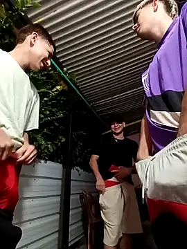 3hornys-straights online show from March 30, 2:23 am