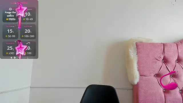 Snapshot of _scarlettmoon chatting on March 25, 6:03 pm scarlettmoon online show from March 25, 6:03 pm