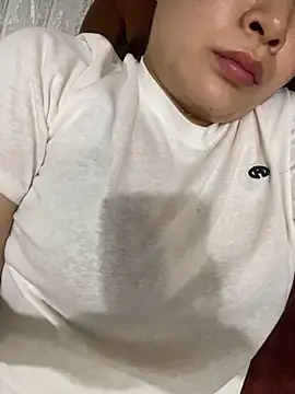 Snapshot of oki-nawa chatting on April 4, 7:50 am oki-nawa online show from April 4, 7:50 am