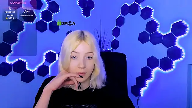 Snapshot of _sabrina_moore chatting on March 16, 9:57 am sabrina moore online show from March 16, 9:57 am