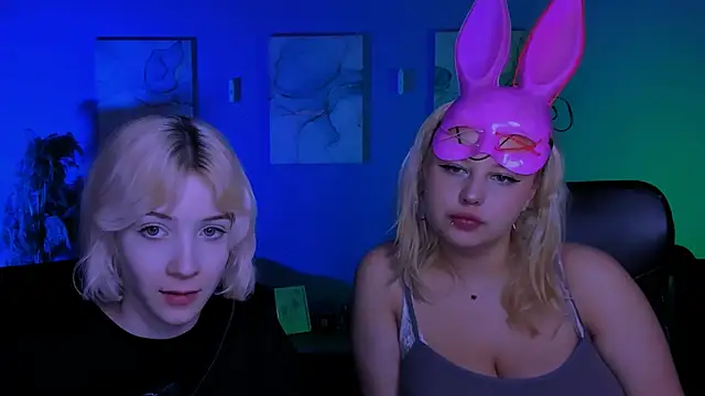 Snapshot of _sabrina_moore chatting on March 31, 8:48 am sabrina moore online show from March 31, 8:48 am