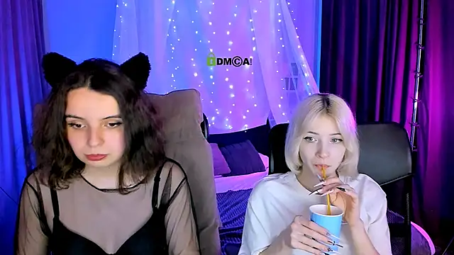  sabrina moore online show from May 19, 6:58 pm