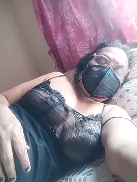 falgunidas58439 online show from March 28, 10:15 am