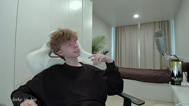 Wawesuc online show from March 29, 6:35 am