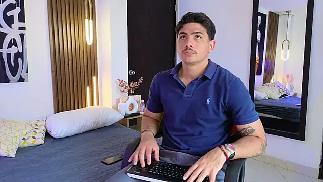 Snapshot of MrAdonis_ chatting on March 16, 7:40 pm MrAdonis online show from March 16, 7:40 pm