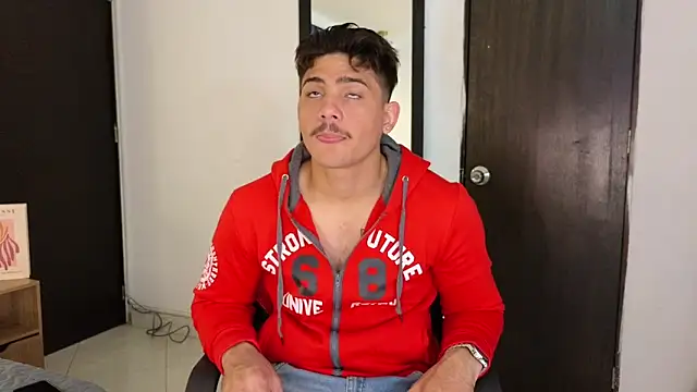 Snapshot of MrAdonis_ chatting on March 22, 7:39 pm MrAdonis online show from March 22, 7:39 pm