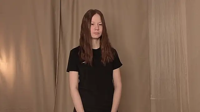 Snapshot of MissHiciano chatting on March 15, 5:24 am MissHiciano online show from March 15, 5:24 am