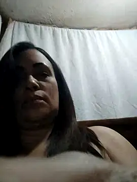 Snapshot of maroita chatting on March 21, 2:05 am maroita online show from March 21, 2:05 am
