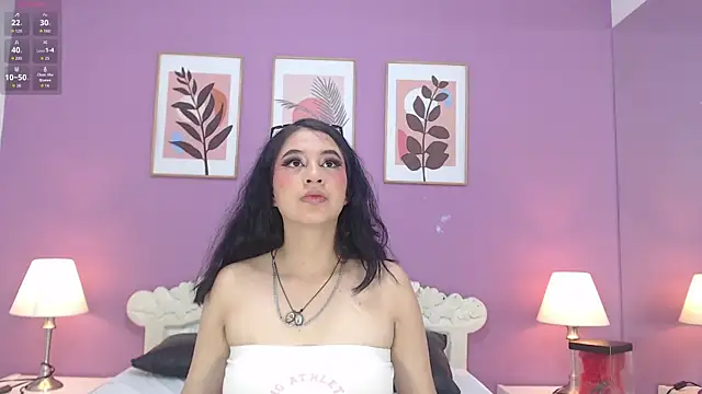 YayaQueen online show from May 8, 11:48 am